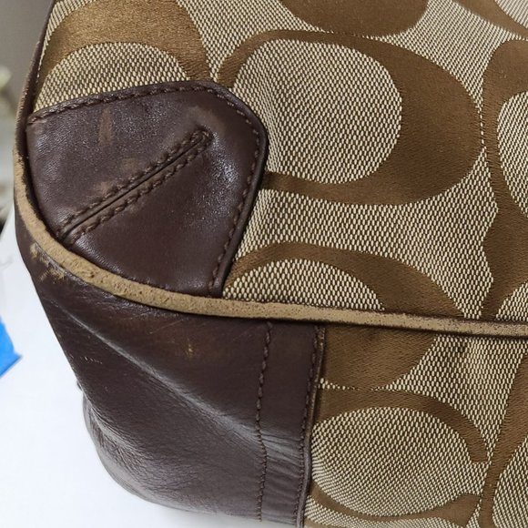 Coach Signature Ergo Shoulder Bag # 11603 - Picture 3 of 8